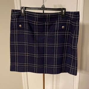 Preppy Plaid Mini Skirt with Decorative Buttons